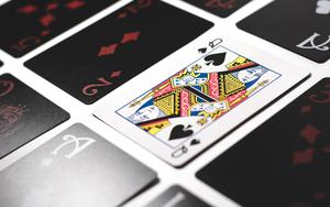 Thumbnail for Blackjack Brings Together Land-based Casinos and Online Casinos