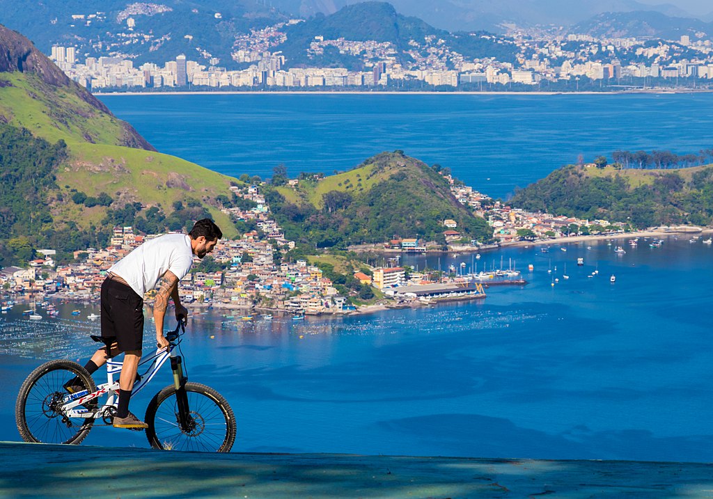 Bike rider in North Ramp of city park Niteroi