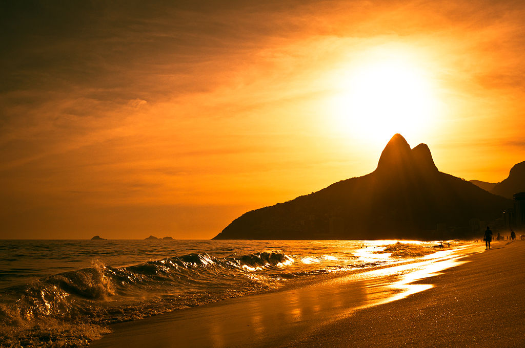 Yellow Ipanema