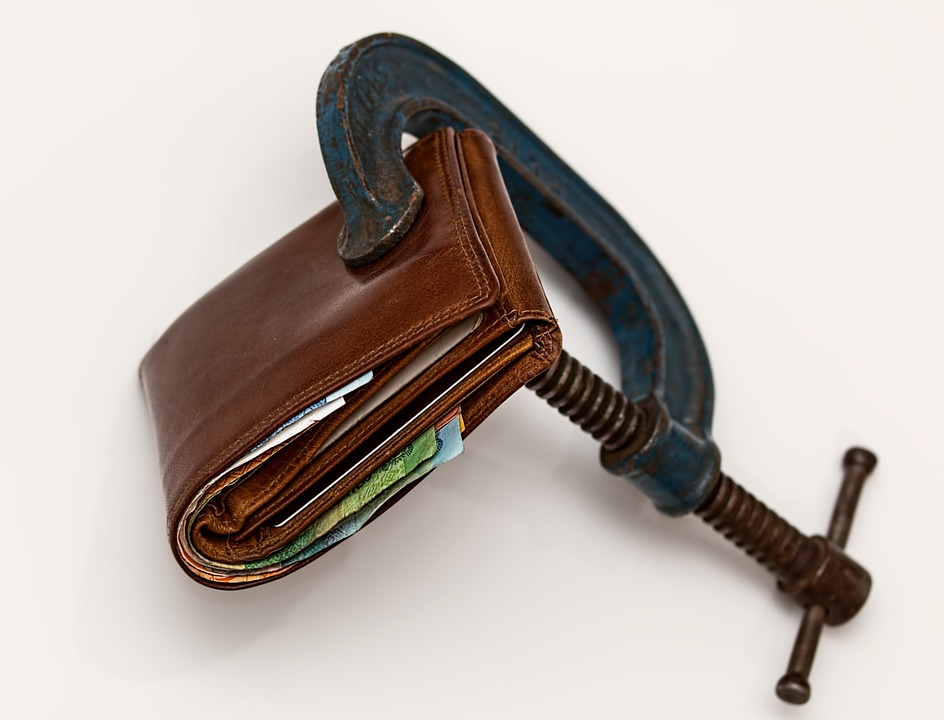 leather-money-rein-weapon-wallet-cash