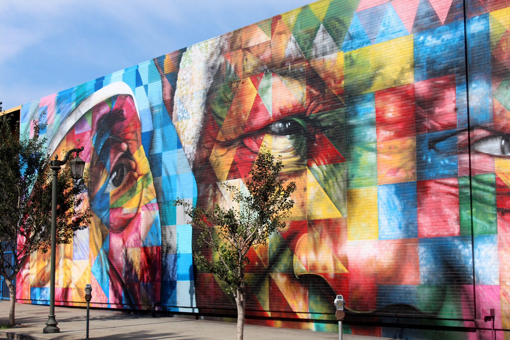 Admire the World’s Largest Street Art Mural in Rio - Rio de Janeiro Blog