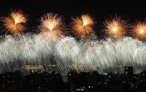 Thumbnail for Enjoy The New Year’s Eve Celebrations In Copacabana