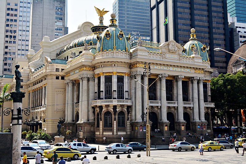 Teatro-Municipal-panoramio