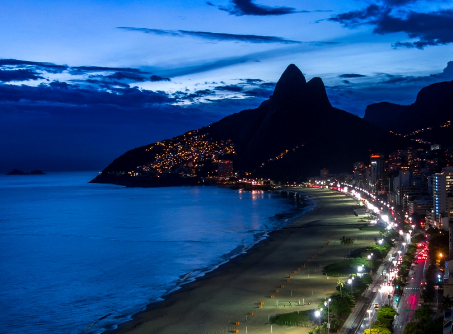 Rio de Janeiro beach at night