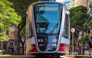 Thumbnail for Navigating Rio's Public Transport: Tips for Tourists